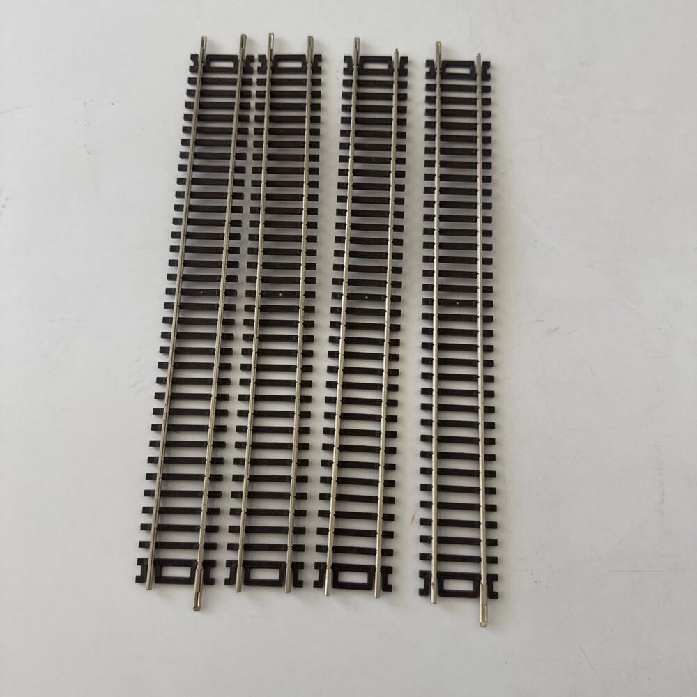 Atlas HO Scale Code 83 Lot of 4 Straight Track 9"